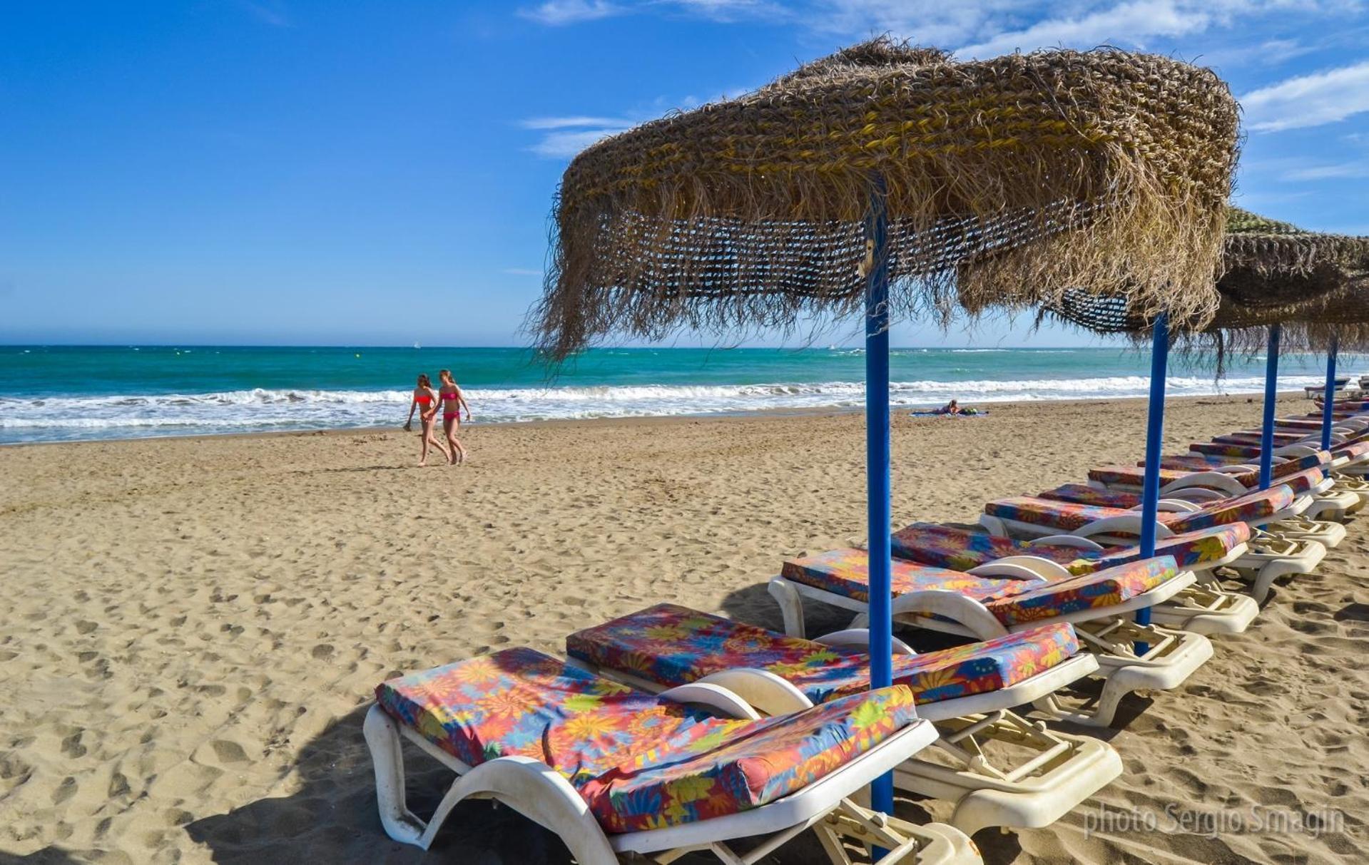 בנאלמדנה Apartamentos Los Cisnes - 2º Linea De Playa - Perfecta Ubicacion מראה חיצוני תמונה