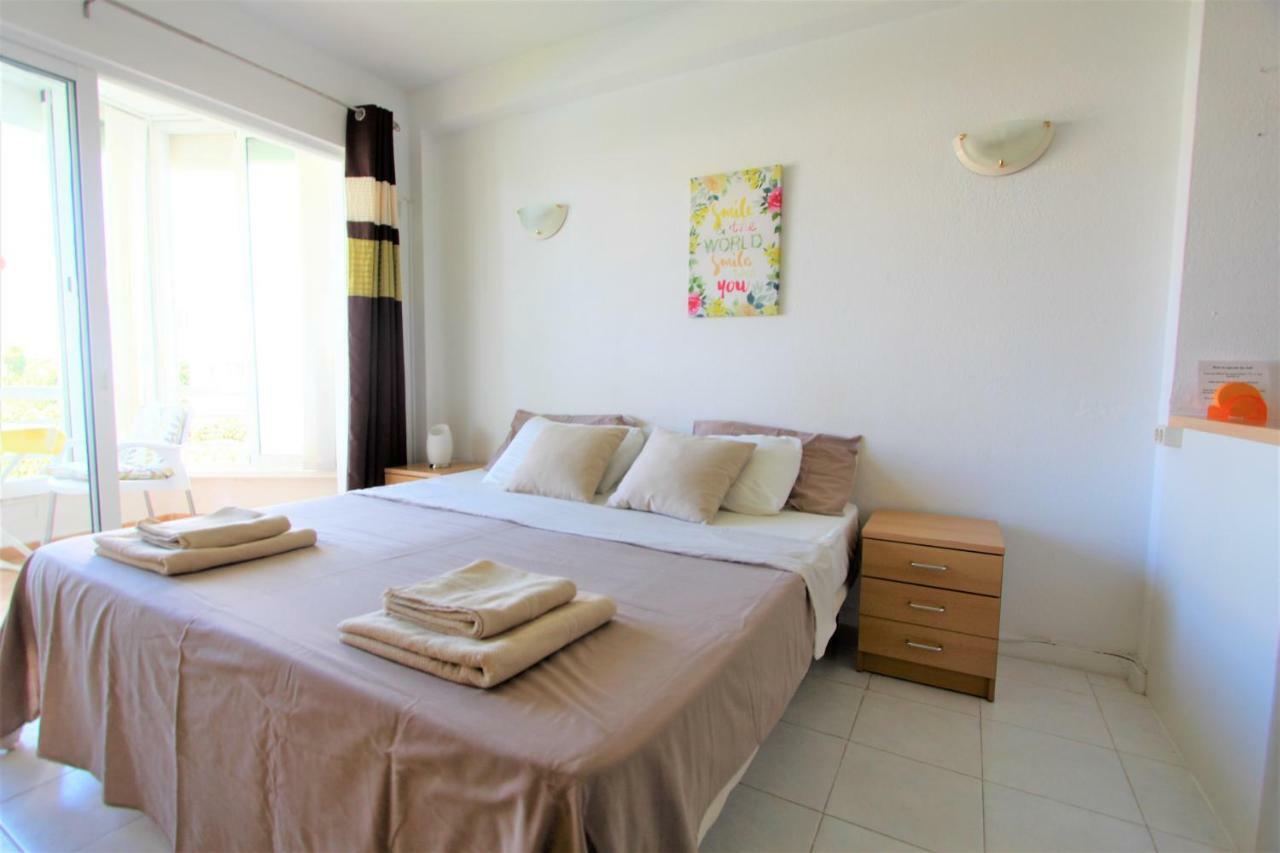 בנאלמדנה Apartamentos Los Cisnes - 2º Linea De Playa - Perfecta Ubicacion מראה חיצוני תמונה